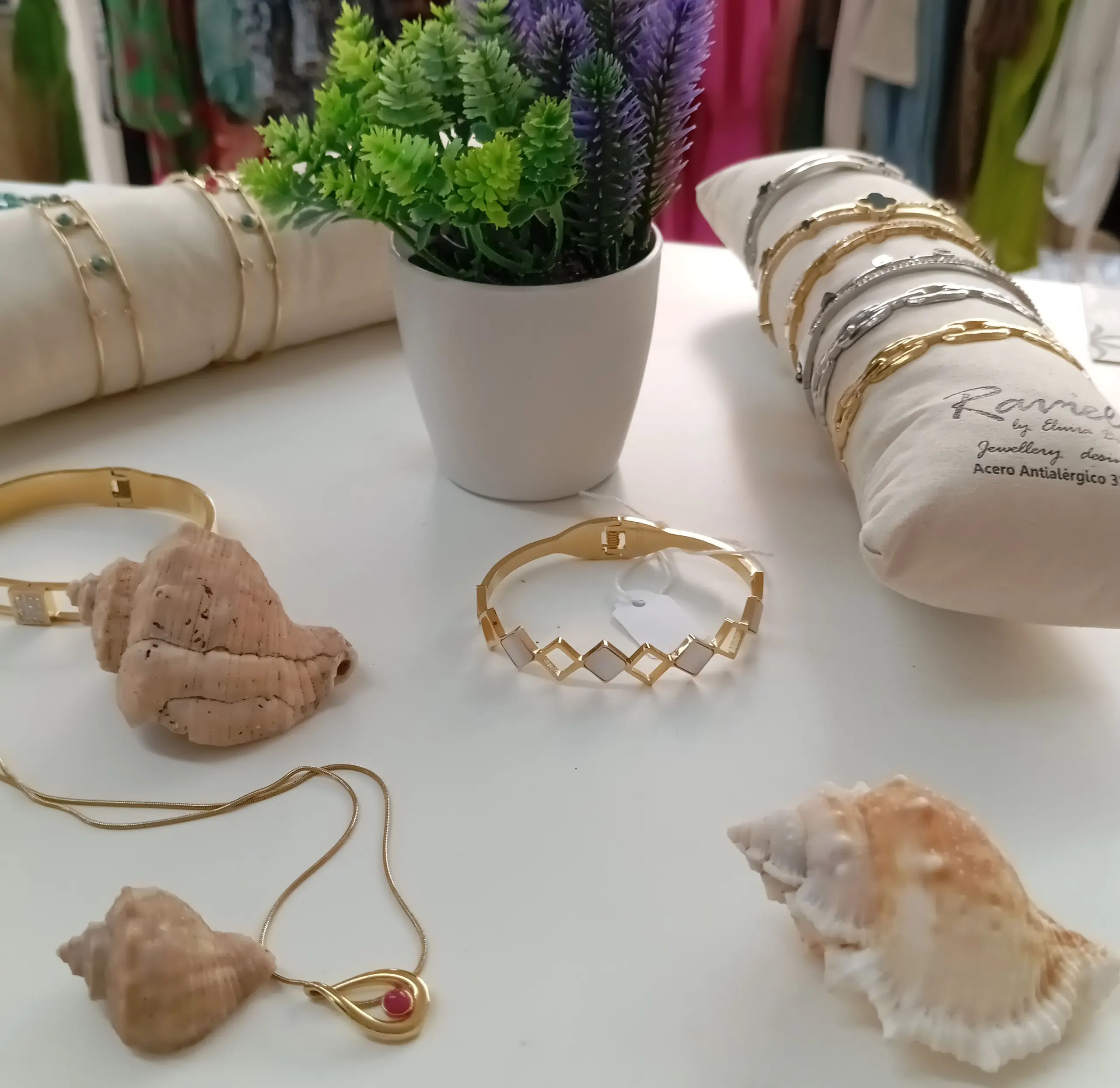 Imagen galería bisutería